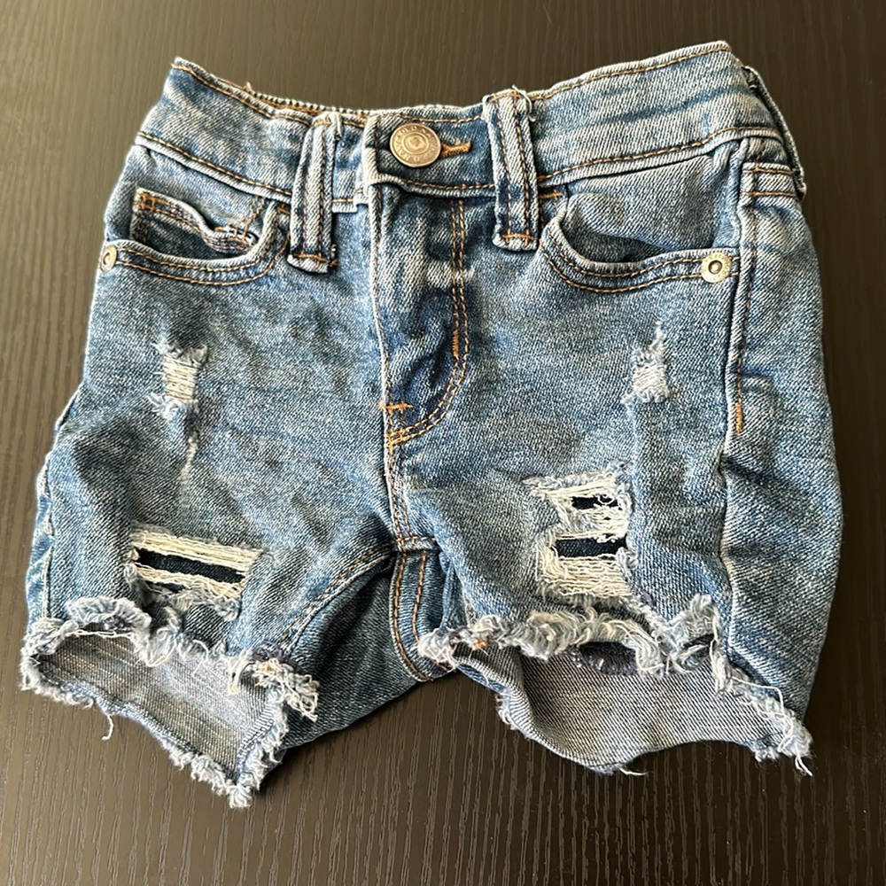 Denim shorts in 12-18mos